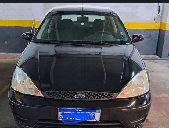 FORD FOCUS 1.6 GL 8V GASOLINA 4P MANUAL FORD FOCUS 1.6 GL 8V GASOLINA 4P MANUAL